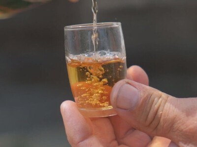 Rakija mora da "odleži"