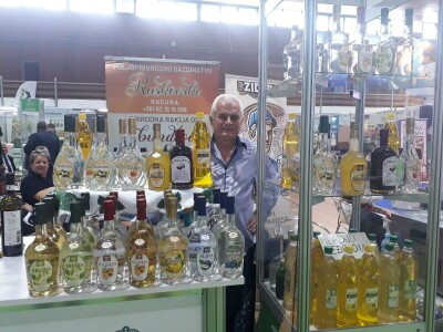 Rakija od bundeve iz Kucure Rakija od bundeve iz Kucure