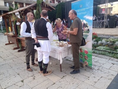 Rakija postaje piće za džet-set Rakija postaje piće za džet-set