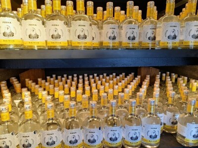 Rakije "Jedna" Dinka Romića