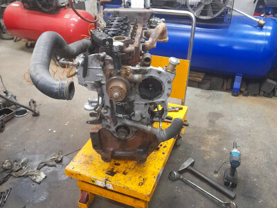 Remont traktora IMT 542