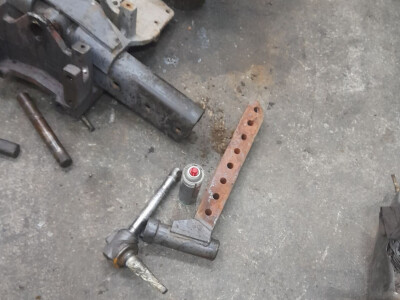 Remont traktora IMT 542