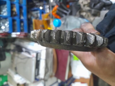 Remont traktora IMT 577