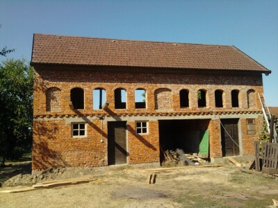 Renoviranje starog štaglja Renoviranje starog štaglja