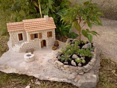 Replike kamenih kućica Dalmatinske zagore