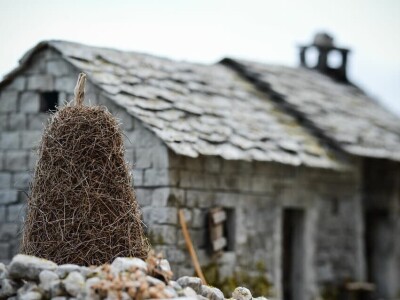 Replike kamenih kućica Dalmatinske zagore