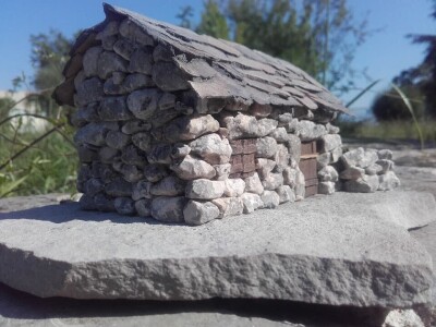 Replike kamenih kućica Dalmatinske zagore