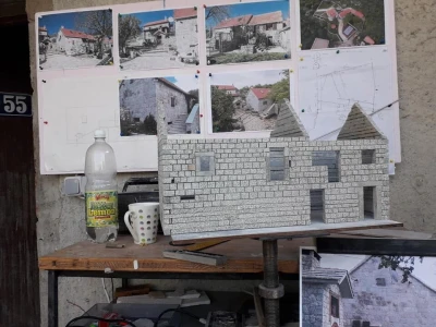 Replike kamenih kućica Dalmatinske zagore