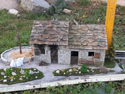 Replike kamenih kućica Dalmatinske zagore