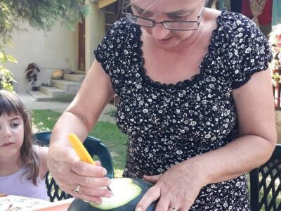 Rezbarenje voća i povrća u Pavlovcima Rezbarenje voća i povrća u Pavlovcima