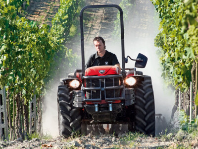 Antonio Cararro - traktori za brda i planine