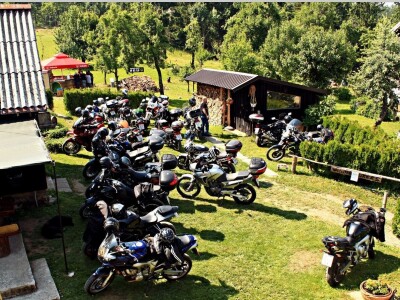 Robinzonski turizam Hrib