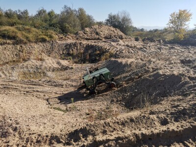 Robot Agar firme Coming iz Niša