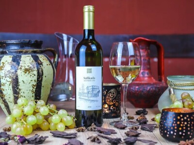 Rođaci Nebojša Milovanović i Boban Kovačić otvorili vlastitu vinariju: Vina sa crvenog brijega oživljavaju banjalučke legende