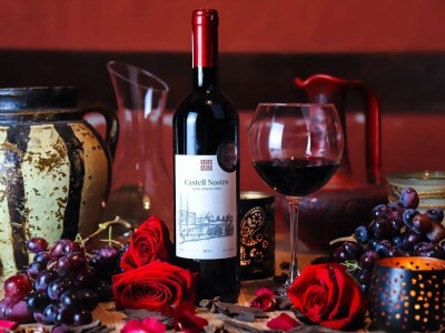 Rođaci Nebojša Milovanović i Boban Kovačić otvorili vlastitu vinariju: Vina sa crvenog brijega oživljavaju banjalučke legende