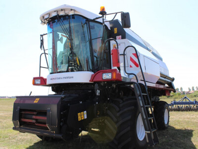 Farm Show Osijek 2017 - Kombajni