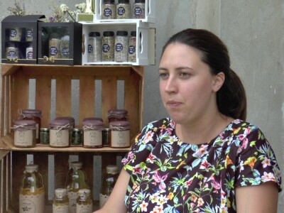 Rusija traži proizvode od lekovitog bilja mladog bračnog para iz Bečeja Rusija traži proizvode od lekovitog bilja mladog bračnog para iz Bečeja