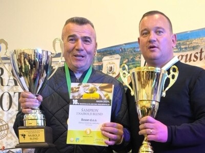 S Poljakovim šampionskim vinom nazdravljao i ministar Dabro