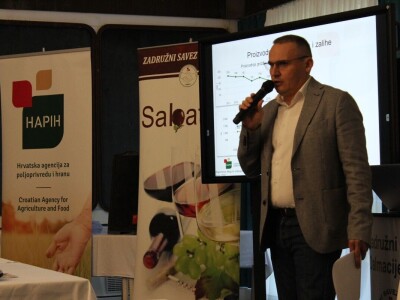 Sabatina 2109, Seget Donji, Hotel Medena