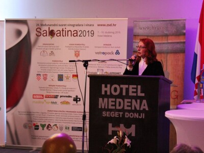 Sabatina 2109, Seget Donji, Hotel Medena