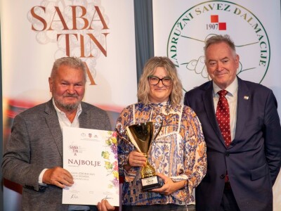 Sabatina: Nagrađeni u kategoriji mladih i otvorenih vina Sabatina: Nagrađeni u kategoriji mladih i otvorenih vina