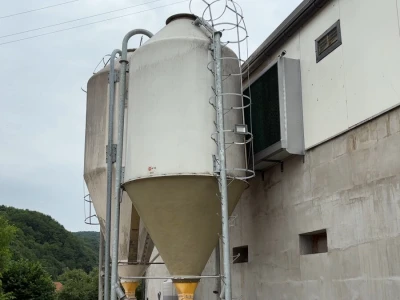 Kako izgleda farma s rashladnim saćem?