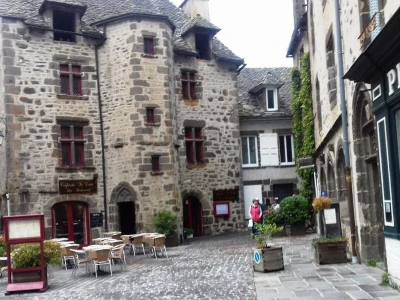 Saint Bonnet de Salers