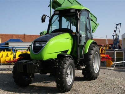 Tuber 40 - hrvatski traktor