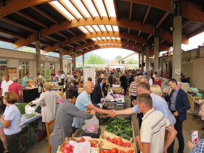 Sajam "Dani maline i meda" Žepče 2019.