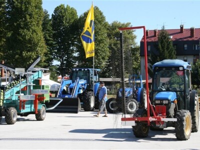 Izložena mehanizacija