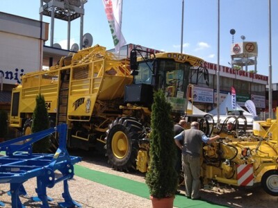 Stroj za vađenje repe