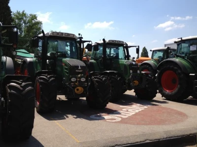 Fendt traktori