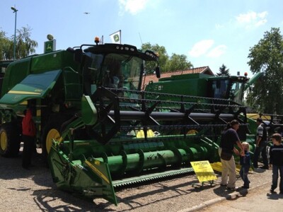 John Deere kombajni