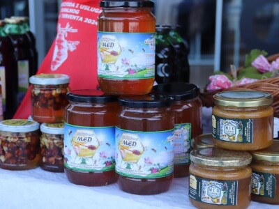 Sajam proizvoda i usluga iz ruralnog područja “Derventa 2024”