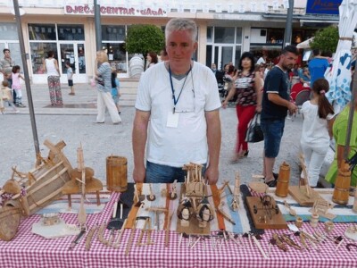 Prvi sajam narodnih rukotvorina u Obrovcu Sinjskom