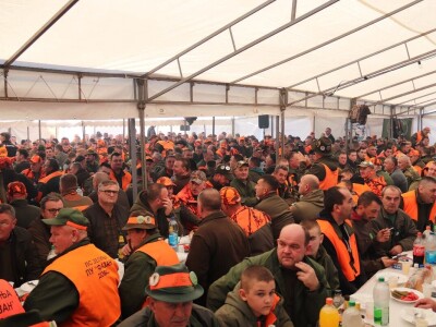 Šaklijada u Derventi okupila skoro 2.000 lovaca