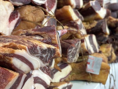 Salih Begović, suhomesnati proizvodi