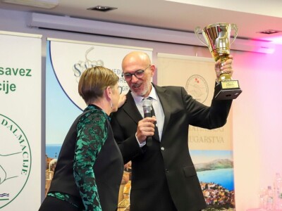 Šampioni Sabatine u kategoriji buteljiranih vina i jakih alkoholnih pića