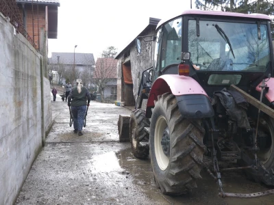 Sarajlija ima šest traktora, u planu je još jedan