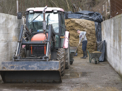 Sarajlija ima šest traktora, u planu je još jedan