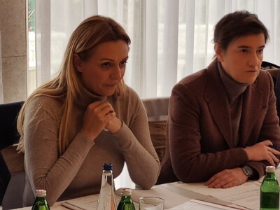 Sastanak Vlade, Ministarstva poljoprivrede i poljoprivrednika u Kisaču Sastanak Vlade, Ministarstva poljoprivrede i poljoprivrednika u Kisaču