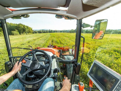 Kubota M serija stigla u Se-kru! Kubota M serija stigla u Se-kru!