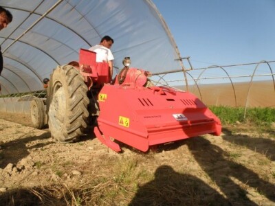 Se-kra d.o.o. prezentacija traktora Kubota i Tortella kopača na OPG Štikavac