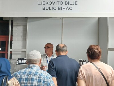 Semir Bulić iz Bihaća i ove godine sa svojim proizvodima na Sajmu šljive u Gradačcu