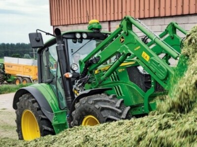 Traktor John Deere 6M