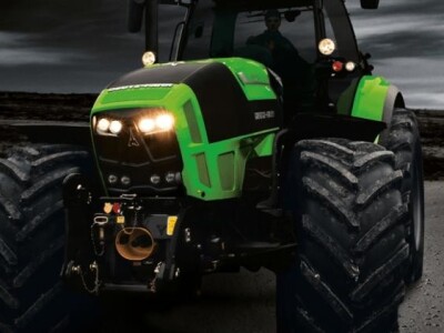 Traktor Deutz-Fahr 7