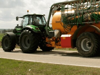 Traktor Deutz-Fahr 7