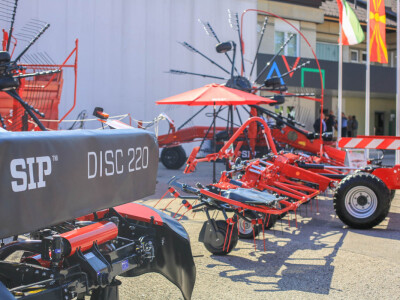 SIP-u zlatna medalja za dvorotorski sakupljač! SIP-u zlatna medalja za dvorotorski sakupljač!