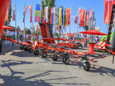 SIP-u zlatna medalja za dvorotorski sakupljač! SIP-u zlatna medalja za dvorotorski sakupljač!