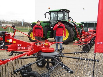 SIP&KITE - prezentacija mašina u Sremskoj Mitrovici -